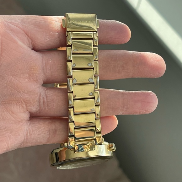 Michael Kors Women’s Watch Gold Parker Crystals Chronograph - Picture 5 of 5